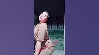 Pantatnya besar