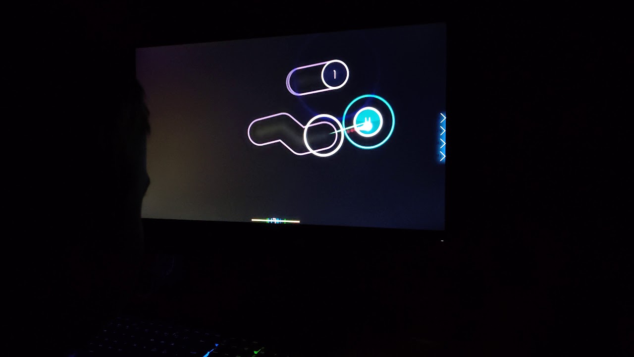 My 8 year old cousin loves to play osu. - My 8 year old cousin loves to play osu.
