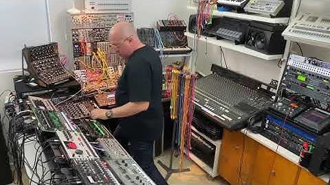 Honeysmack Live (TB-303 & TR-909)