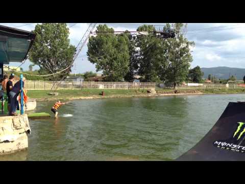 Ice Cream TV - Монти и wakeboard-a....опит 2:)