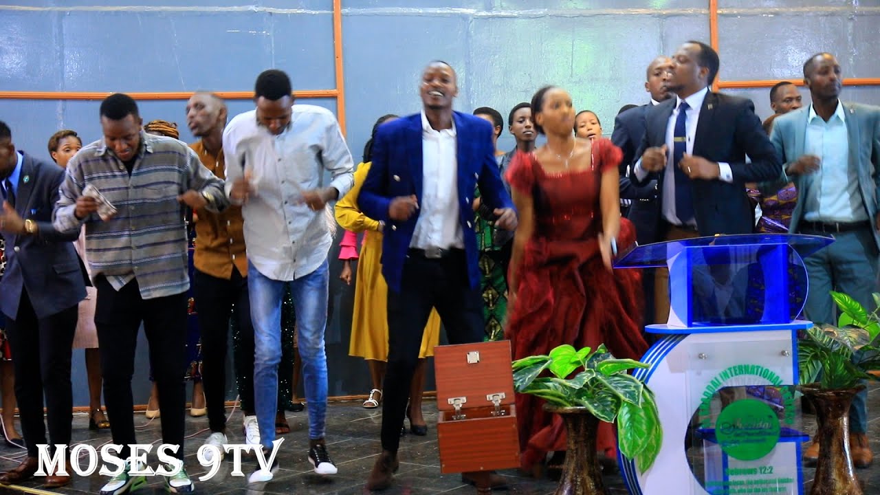 IGISIRIMBA HAMWE NA ABAYUMBE SUNDAY SERVICE ELSHADDDAI BYARI UMUNEZERO ...