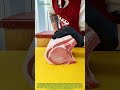 la fabrication de la confiture traditionnelle de pétales de rose