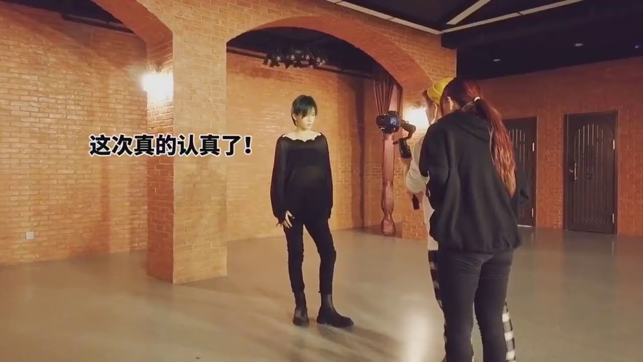 Lu Keran Suffer Bts Better Lighting Full Body Dance 陆柯燃热舞花絮 Youtube