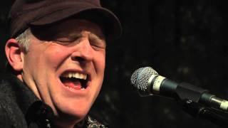 Albert Cummings - Walking Blues - Live on Don Odells Legends chords