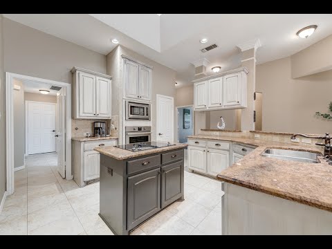 8300 Beverly Dr., North Richland Hills, TX home video tour