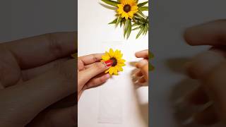 Sunflower Bookmark ❤️🥰✨️ #shorts #ytshorts #craft #diy #flowers #youtubeindia #trending