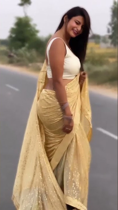 smayra New Hot & Sexy Dance Reels | Smayra hottesr Reels #shorts #viral #viralreels #trending #reels
