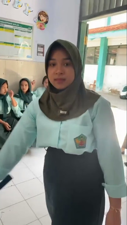 sikap Niken disekolah bikin melongo tak semua mau #nikensalindry #nyoutubeshorts #nikenterbaru