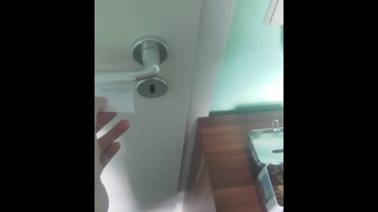 Hanging Self From Ceiling Fan Gradschoolfairs Com Hanging Self From Ceiling Fan Gradschoolfairs Com