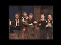 Miniature de la vidéo de la chanson Carmen : Acte I, No. 4. Chœur Des Cigarières « La Cloche A Sonné; Nous, Des Ouvrières » (Jeunes Gens)