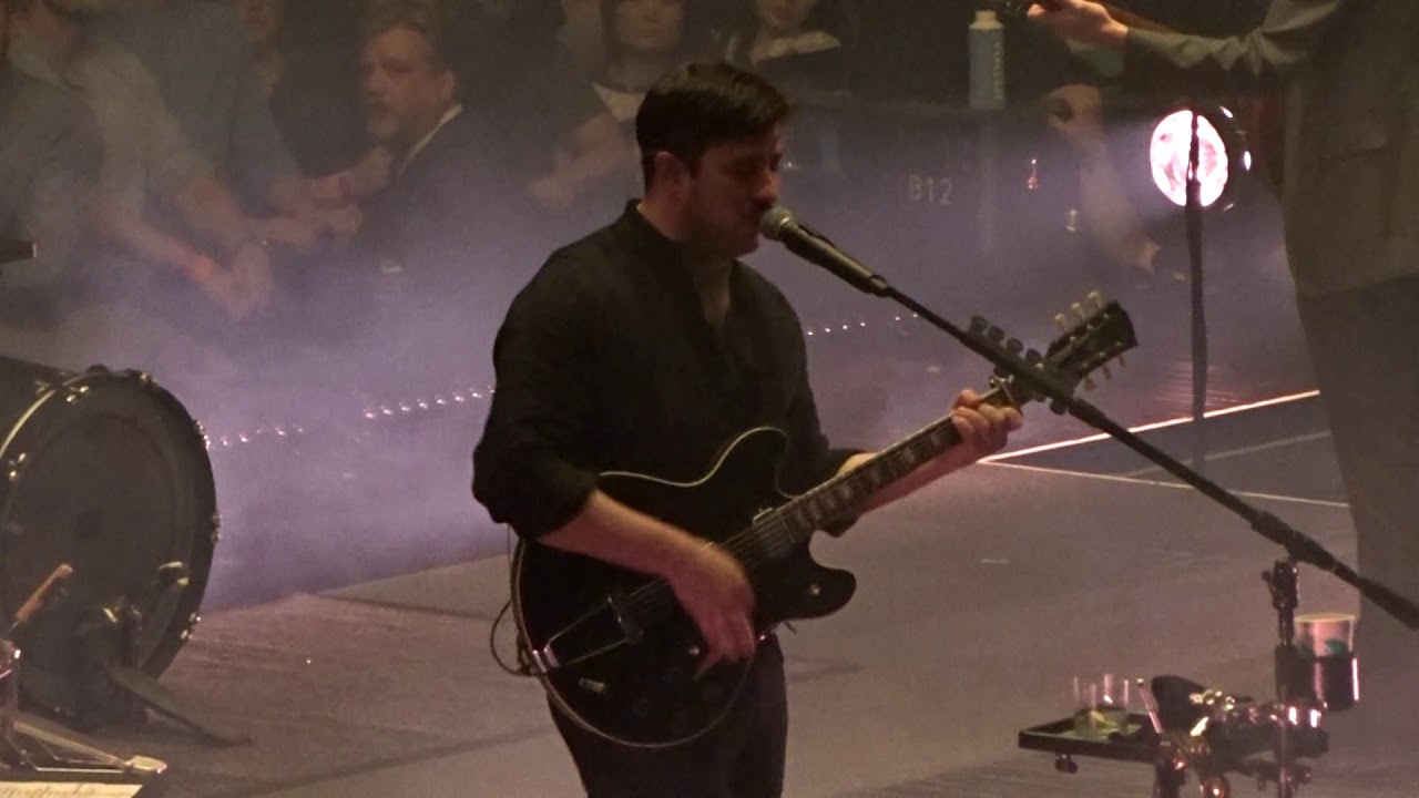 Mumford & Sons - Hurt (cover of NIN) - Live at Little Caesars Arena in Detroit, MI on 3-27-19