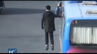 Man floating in mid-air, punished for disrupting traffic