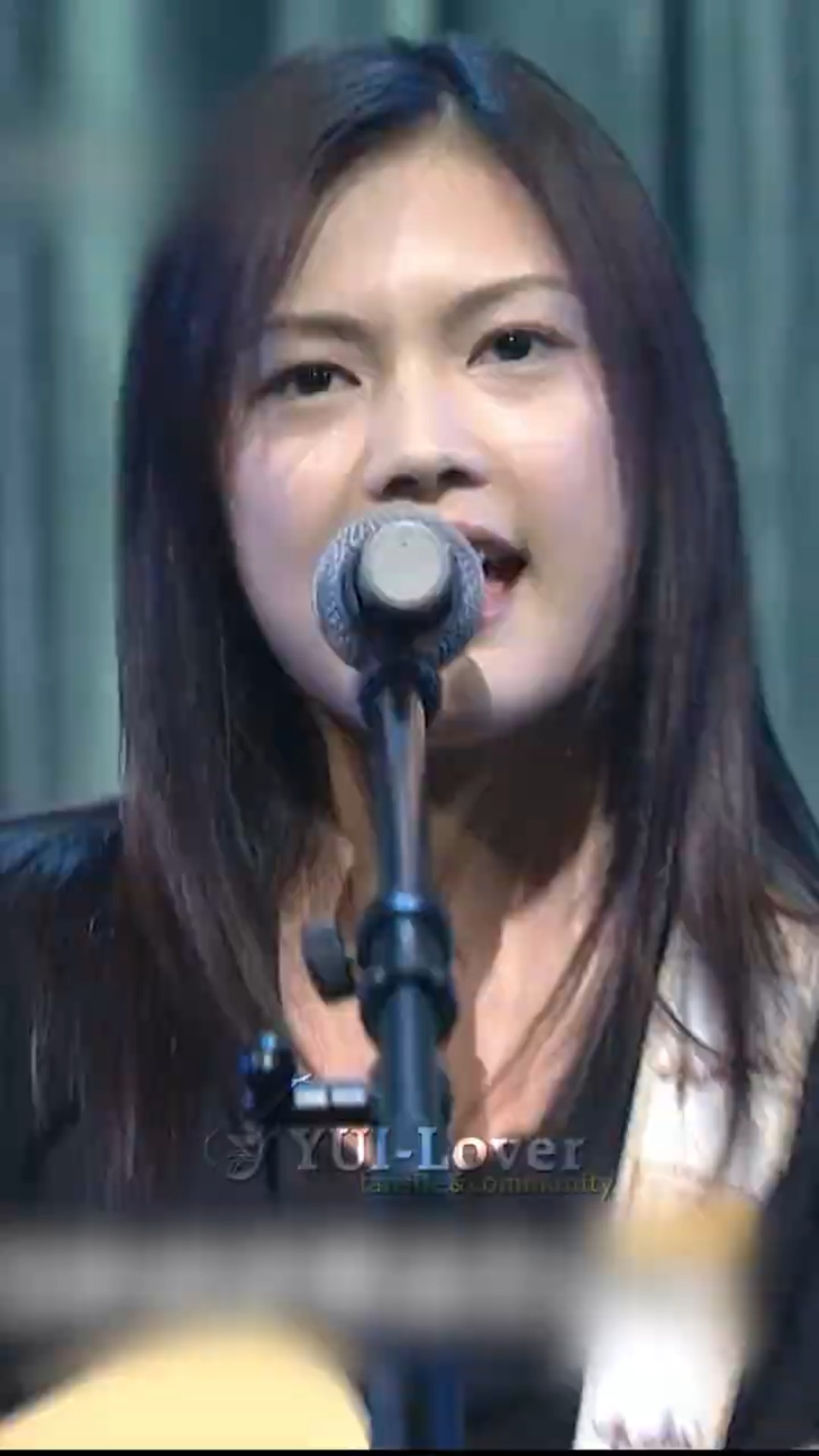 YUI – Tomorrow's way (Live 2005) - YouTube