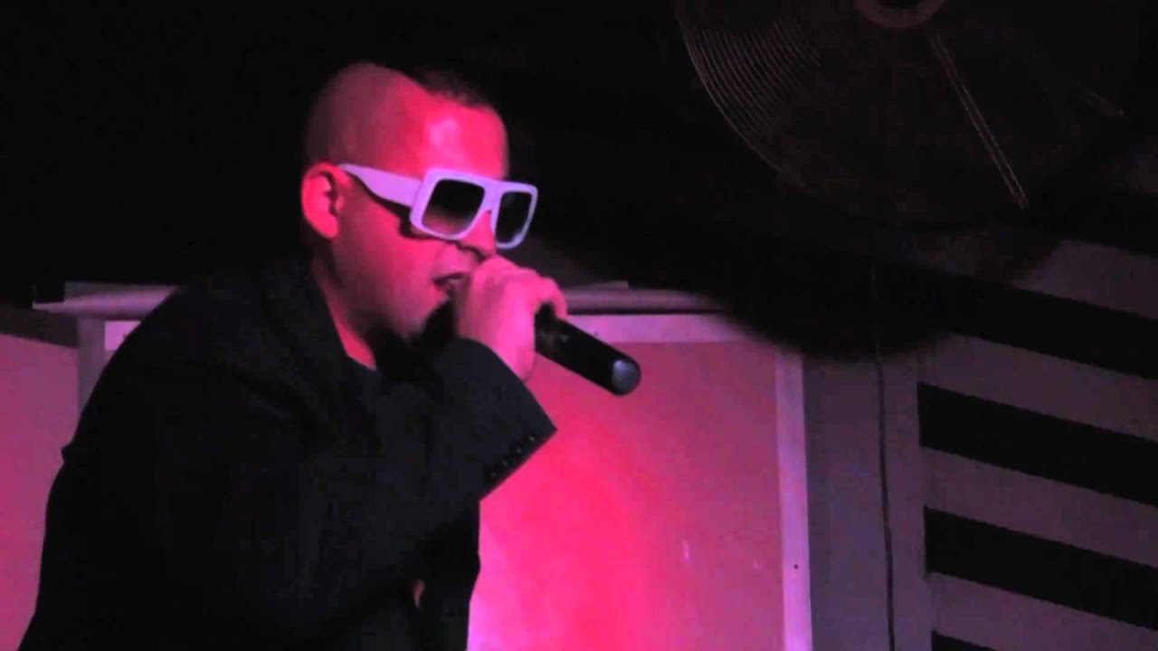 "Wreck the Discotech" by E-train @ the Debonair Social Club 12/22/10