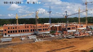 Работа башенных кранов КБ-309, КБ-403, КБ-408.21 на строительстве школы 1 августа 2017