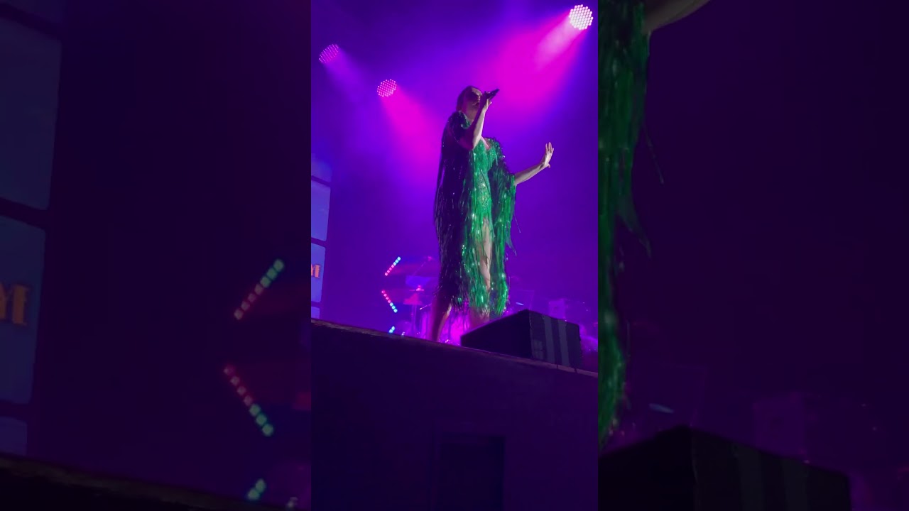 Sophie Ellis-Bextor - Get Over You (Brighton Dome - 4th June 2025)