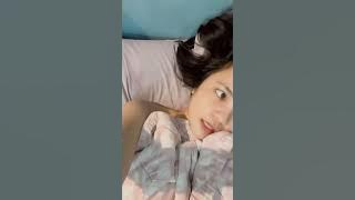 cewek cantik bening blunder ga pake bus4na