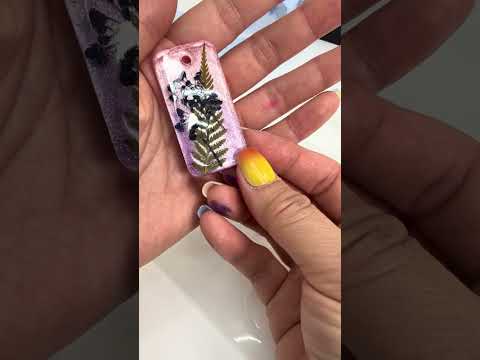 Pearlescent Flower UV Resin Keychains