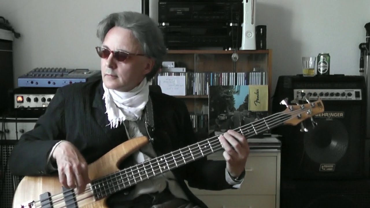AC/DC. Bass cover. BACK IN BLACK - YouTube
