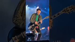Keith Richards: Iconic Guitar Riffs 🔥 #keithrichards #therollingstones #70s #rocknroll #shorts