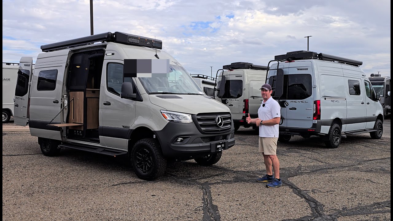 ПЕРВЫЙ ВЗГЛЯД: Winnebago Revel 44E Sprinter 2500 AWD 2026 года! 144 дюйма, цвет Stone Grey, декор...