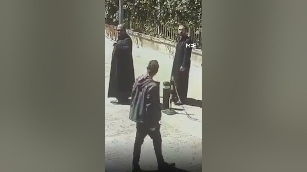 Israeli spits at Christian clergymen in Jerusalem