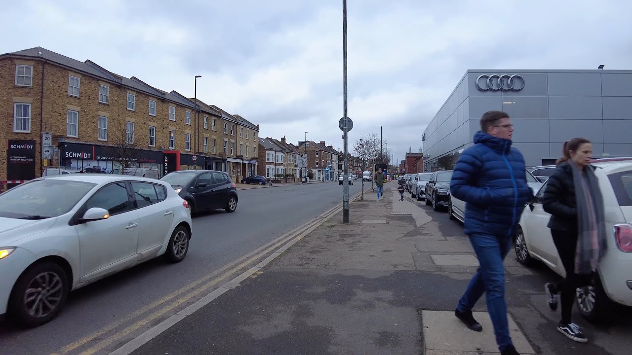 Walking around South Wimbledon, South Park Road, Merton Road, Lockdown, 2021 London Tour 4K