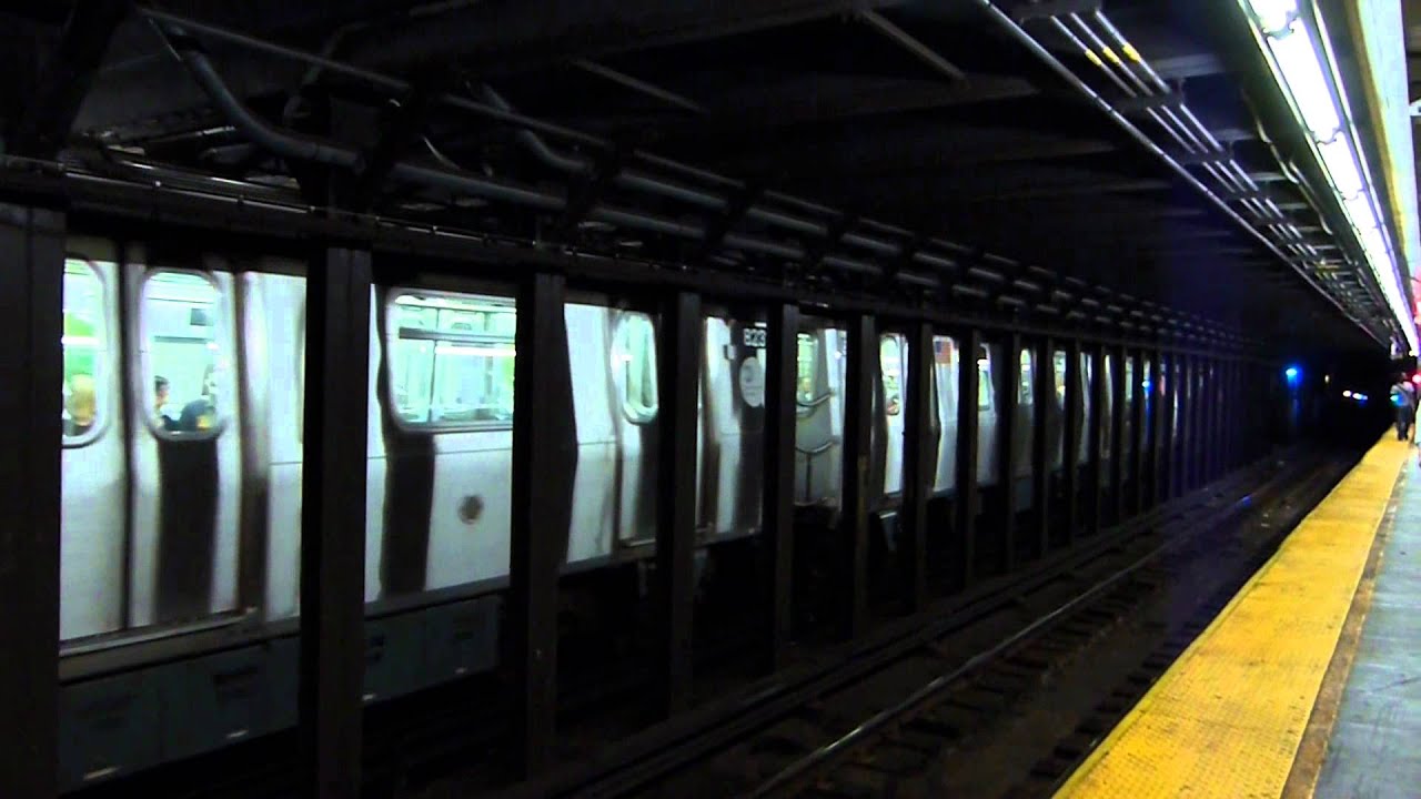 R143 L train entering and departing 3rd Avenue YouTube