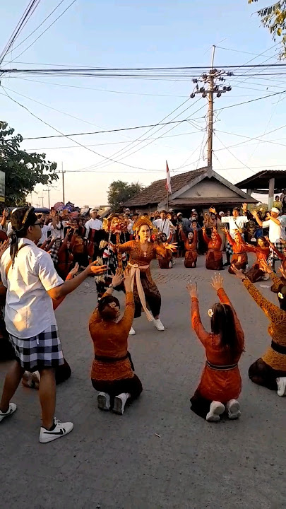 Tari kecak bali karnaval jerukpurut 2024 #karnaval #danceclothes #tarianbali #kecak #short