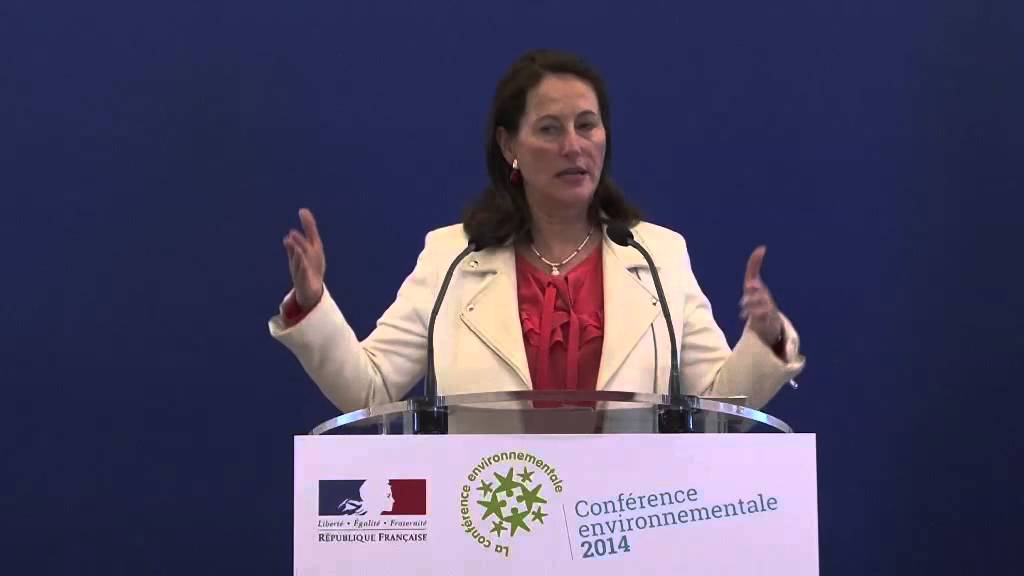 Ségolène Royal présente la feuille de route de la Conférence environnementale