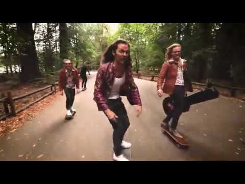 Tonton Bombargo in The Redwoods! di YouTube Tonton Bombargo in The Redwoods! di YouTube