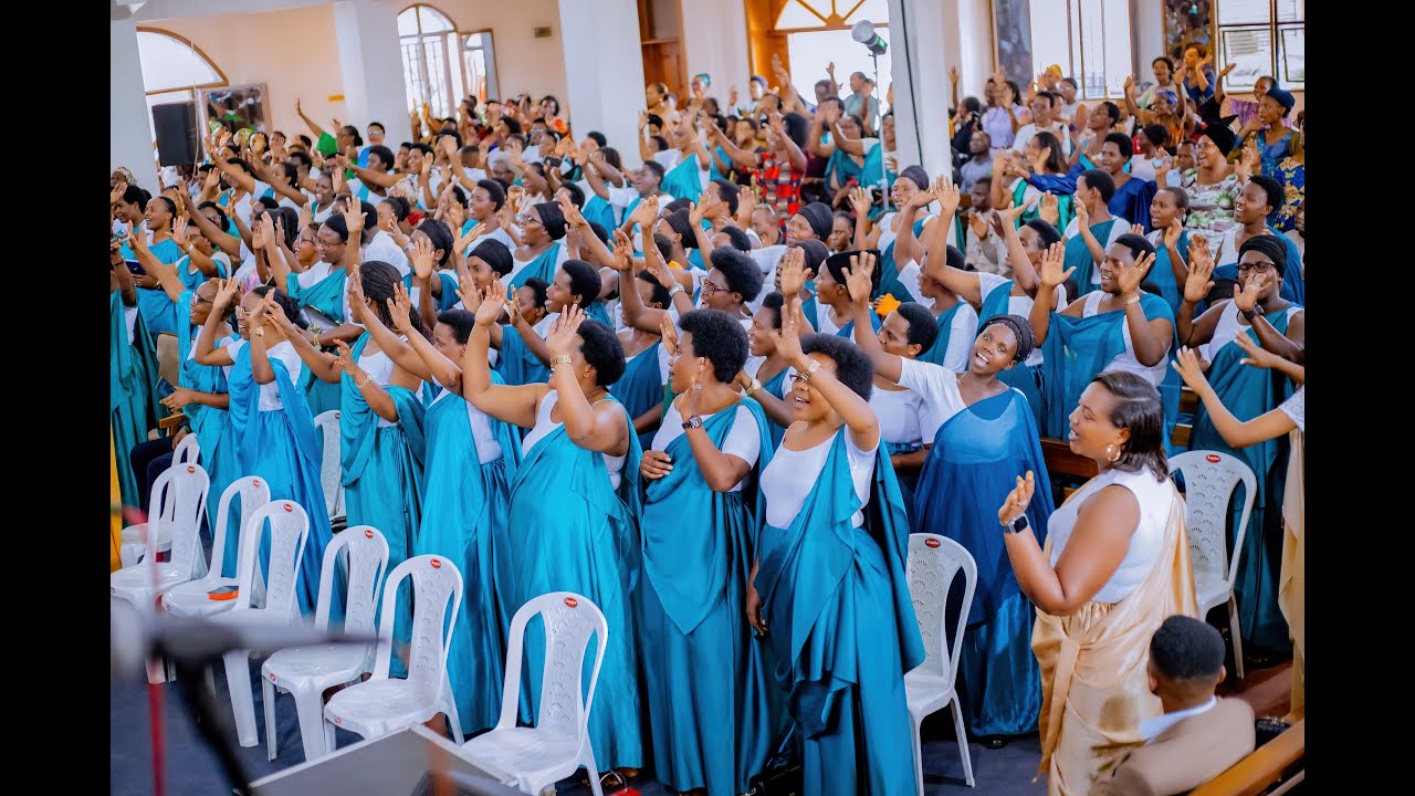 URUHARE RW'UMUNYAMASENGESHO MU GUHINDURA IGIHUGU CYIZA