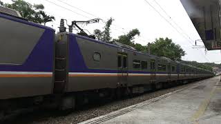 台鐵 暖暖車站 EMU700 區間電聯車