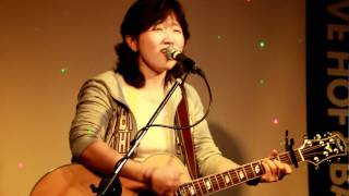 강지민 - Let Me Be There (Olivia Newton John) chords