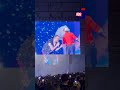 Jovanotti a sorpresa sul palco con Cesare Cremonini