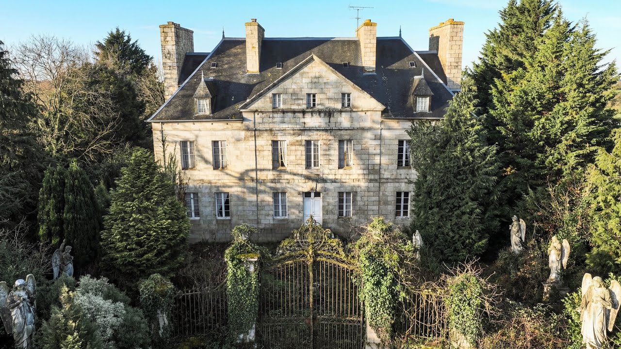 Exploring a $5,000,000 Abandoned Mansion from a BAD Divorce (Everything Left Inside)