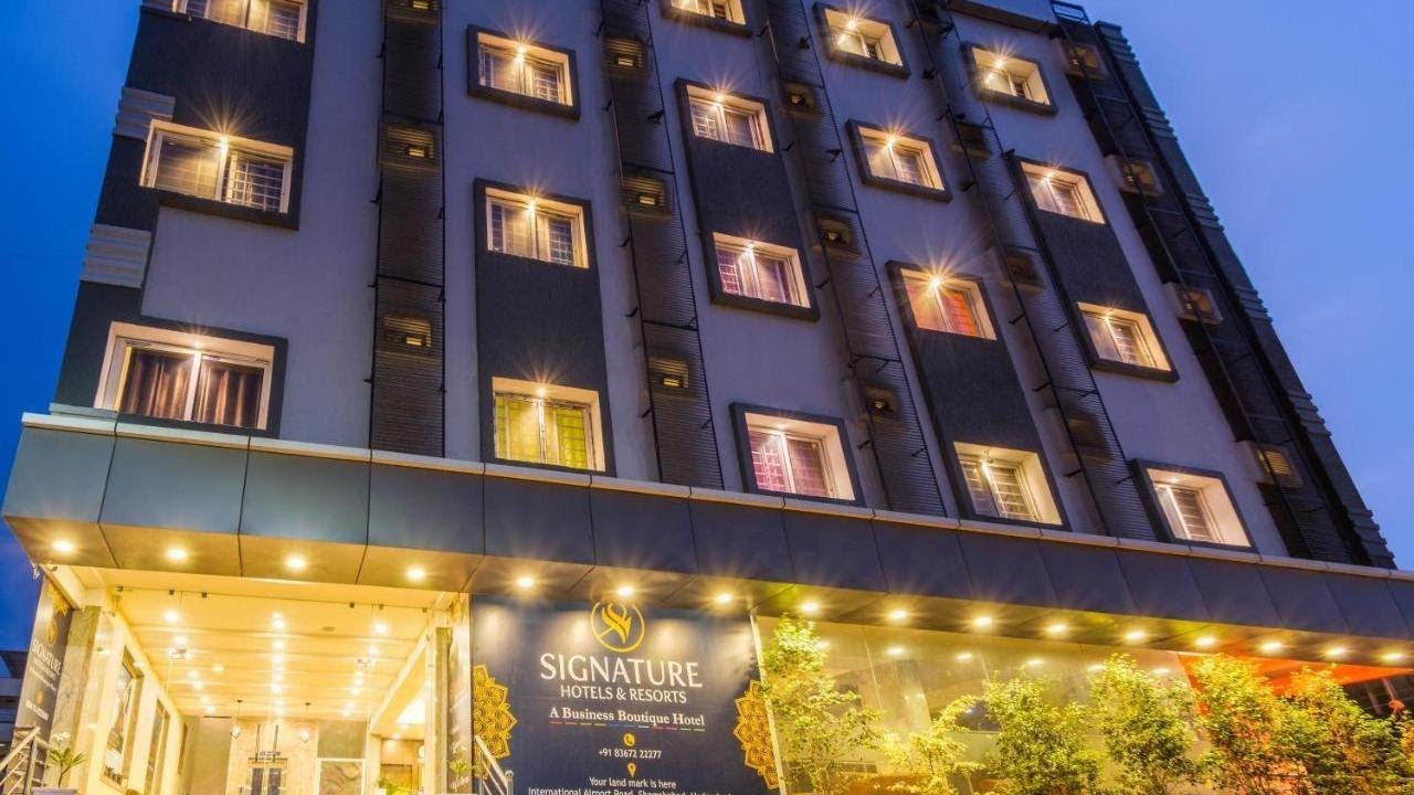 Hotel Signature Airport Zone Shamshabad Hyderabad, Hyderabad, India