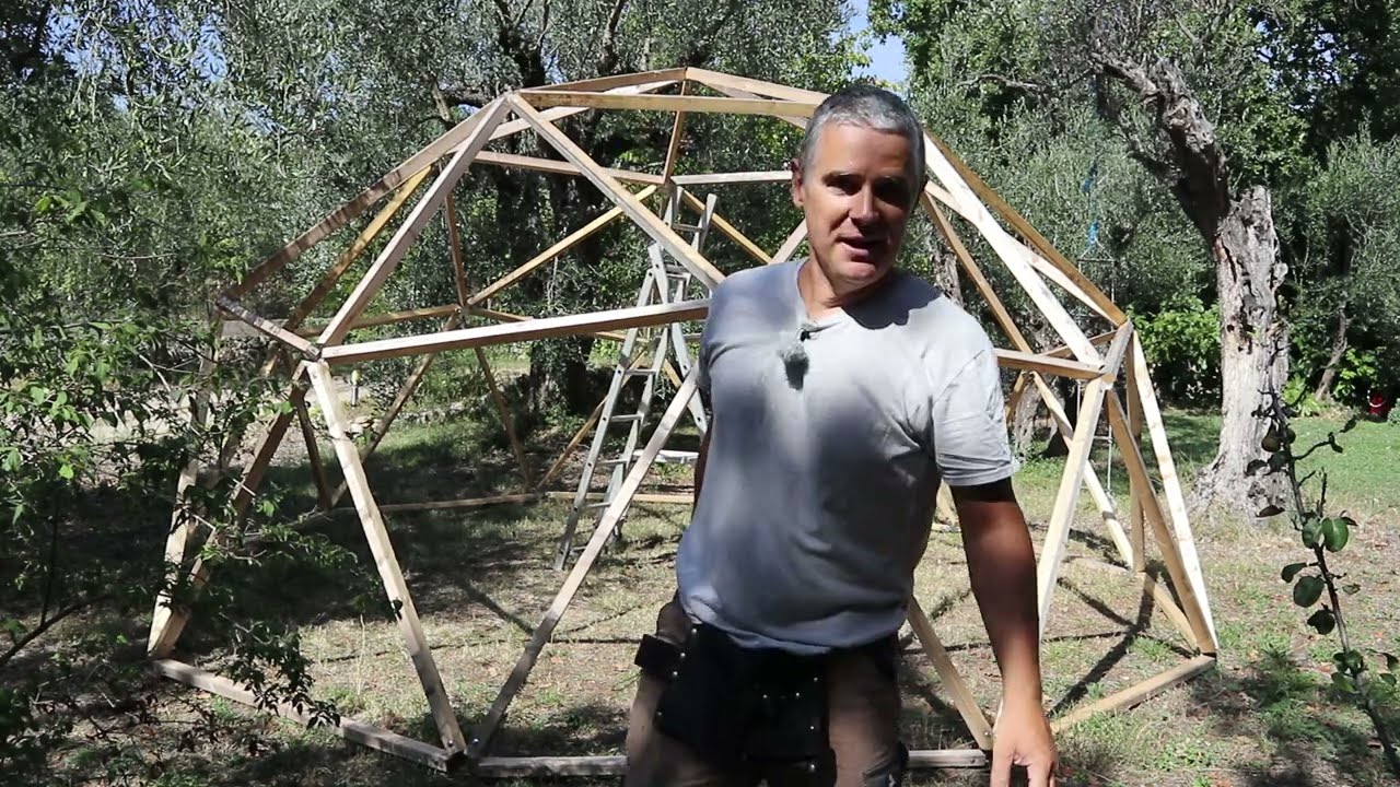 Dôme géodésique 2V: comment construire un dome de fréquence 2 avec les connecteurs DOMESTAR