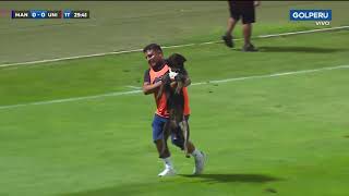 Torneo Apertura 2023: un perro se metió a la cancha durante el Carlos Mannucci vs Universitario