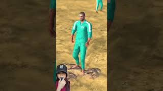 Di kerumuni semut squid game ⁉️