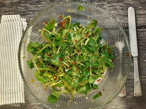 Бейне: Кинза мен жалбыз қосылған вьетнамдық салат