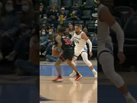 Gary Trent Jr. goes to work and finishes the tough shot💪🔥💫 #raptors#nbahighlights#nba#nbalive
