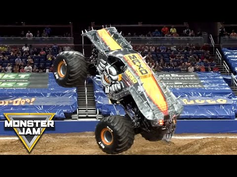 Orlando, FL Highlights | Triple Threat Series 2018 | Monster Jam