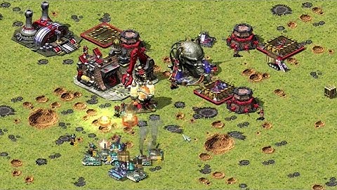 Intense Game in Big Extra Small Crazy Crates Red Alert 2 Yuri