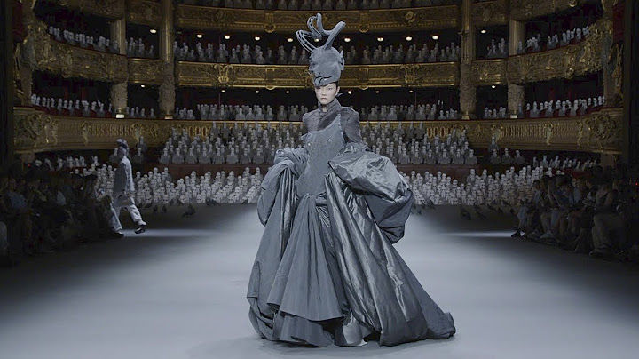 Thom Browne | Haute Couture Fall Winter 2023/2024 | Full Show - 天天要闻