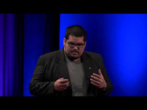 ¿Cómo convertir una prótesis en un superpoder? | Ricardo Rodriguez Torres | TEDxYouth@Tukuy