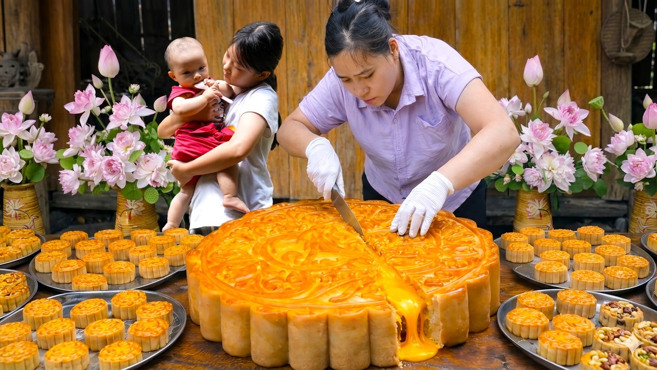 How to Make Perfect Mooncakes That Melt in Your Mouth | Ly Thi Ca