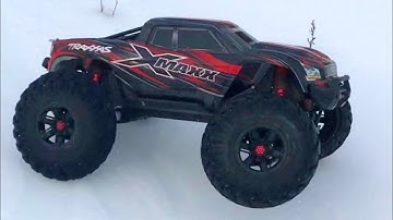 Traxxas Xmaxx 8S - ICE DRIFTING - It’s a TON of FUN!!