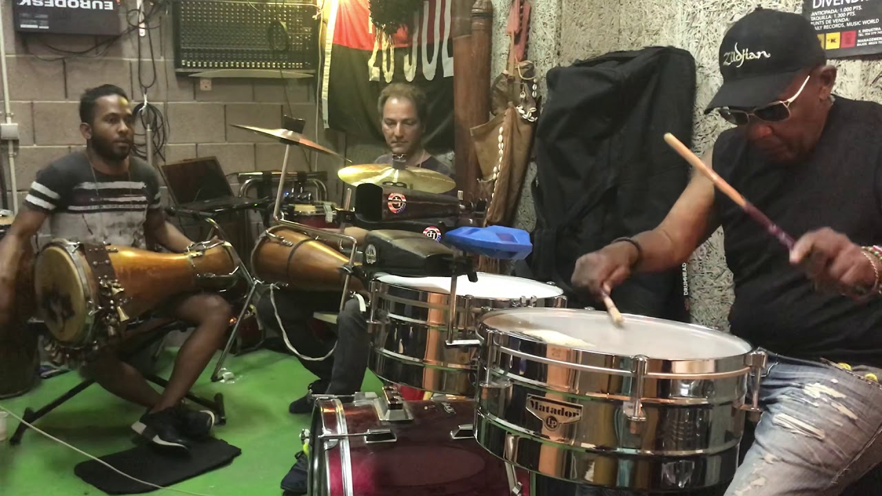 Descarga con con el Maestro Changuito Bátá y Timbal