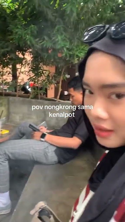 hijab merokok
